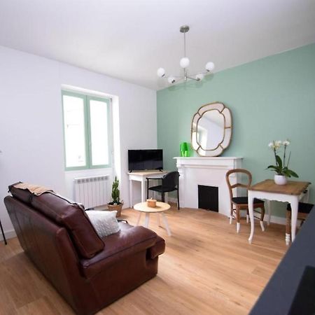 Appartement Entre Plage De L'Ecluse Et Place Du Marche Dinard Dış mekan fotoğraf