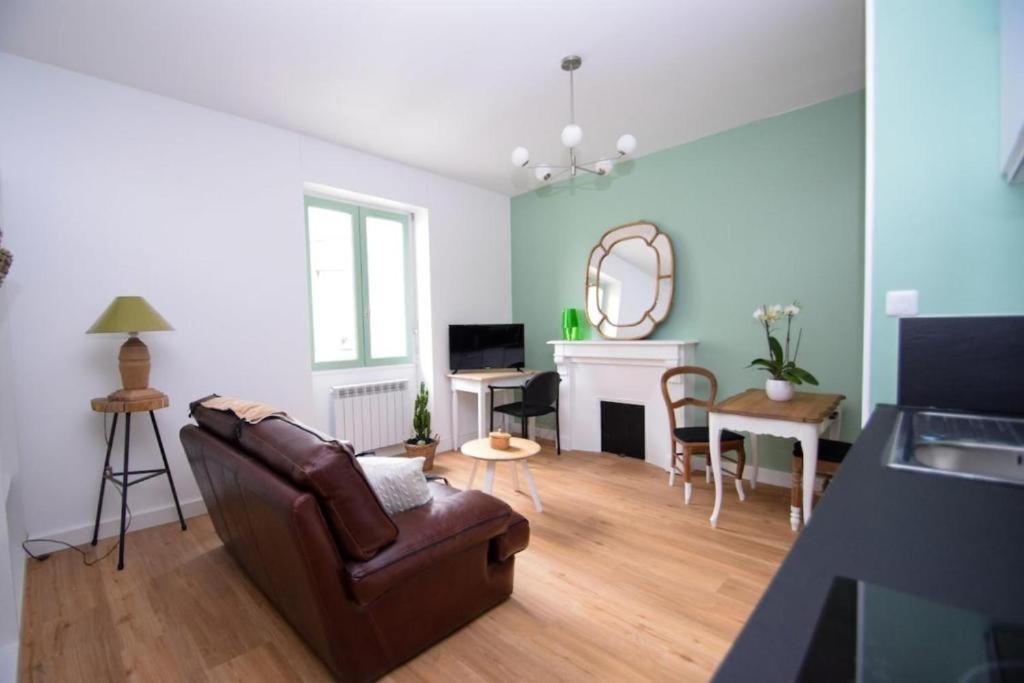 Appartement Entre Plage De L'Ecluse Et Place Du Marche Dinard Dış mekan fotoğraf