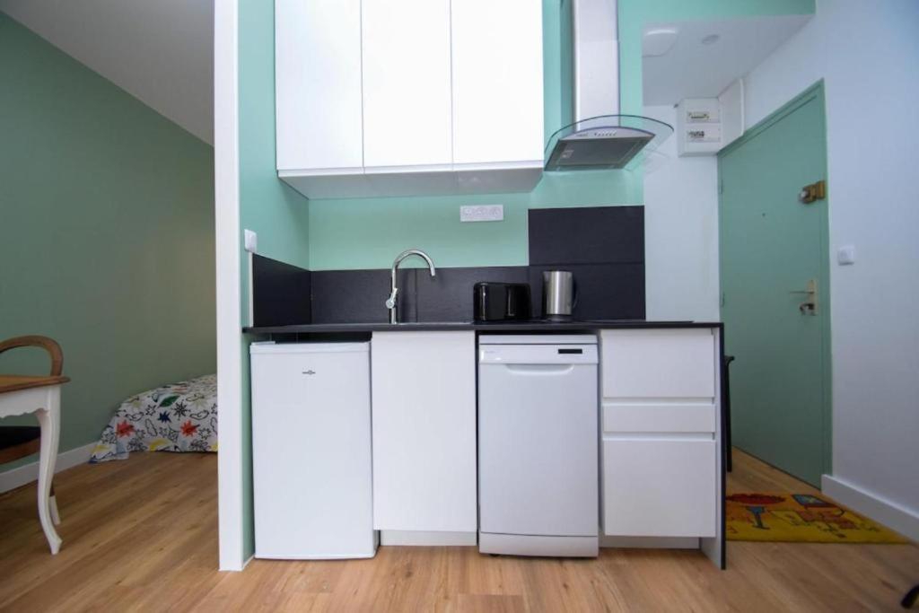 Appartement Entre Plage De L'Ecluse Et Place Du Marche Dinard Dış mekan fotoğraf