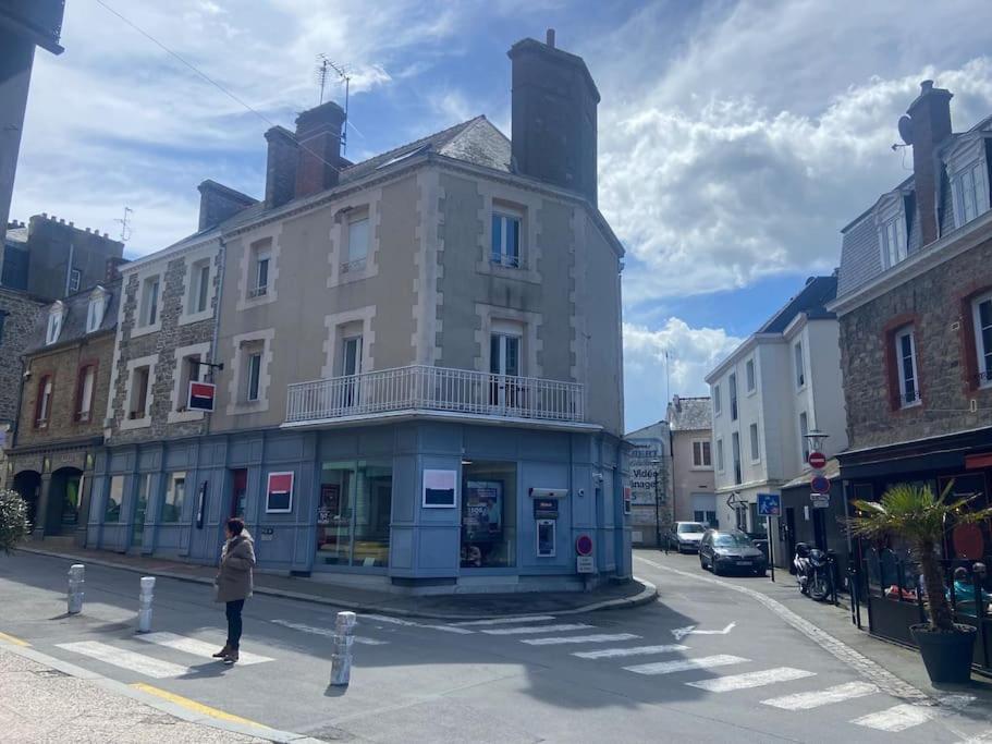 Appartement Entre Plage De L'Ecluse Et Place Du Marche Dinard Dış mekan fotoğraf